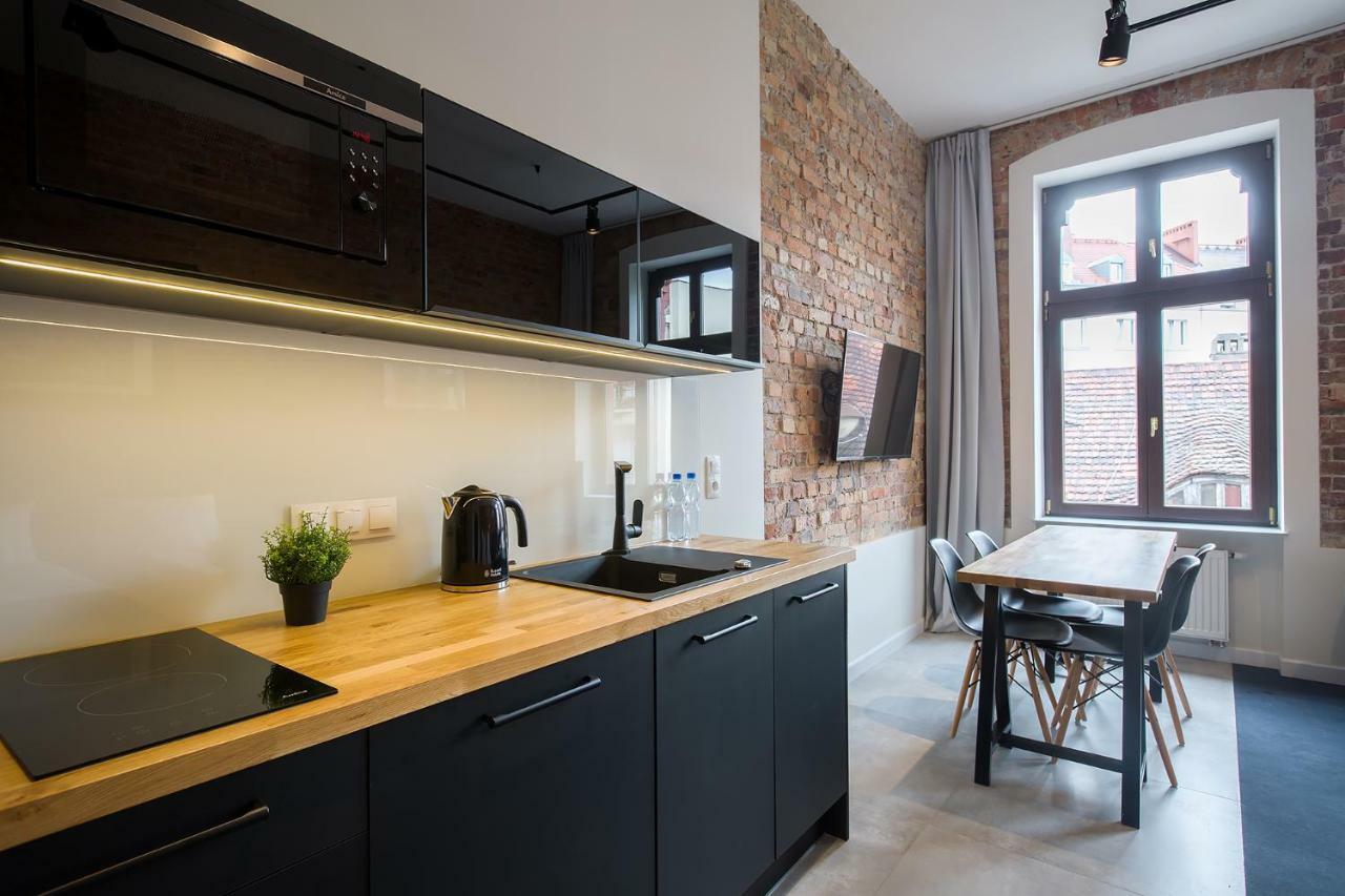 Loft Apartments Poznań Buitenkant foto