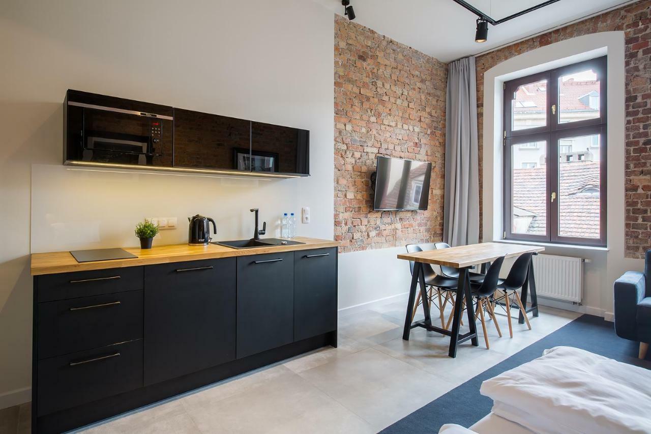 Loft Apartments Poznań Buitenkant foto